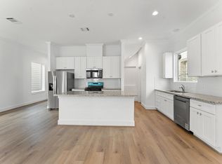 6402 Pregonero Ln, Houston, TX 77048