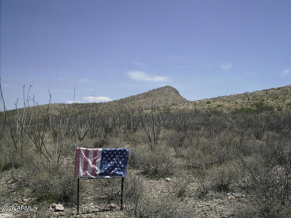 1st image of 405-77-105 N Wilderness Trail -- #105
