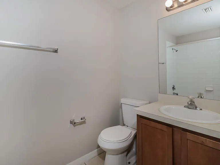 2408 E 31st Ave — Photo 11