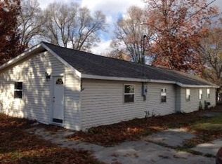 343 Ackerson Lake Dr, Jackson, MI