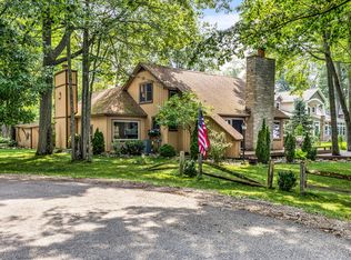 159 Dale Rd, Houghton Lake, MI 48629