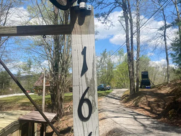 166 Moody Cir, Butler, TN 37640