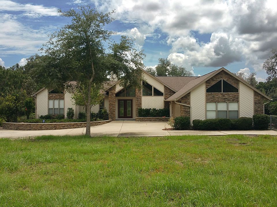 1st image of 16498 NW 112th Ct