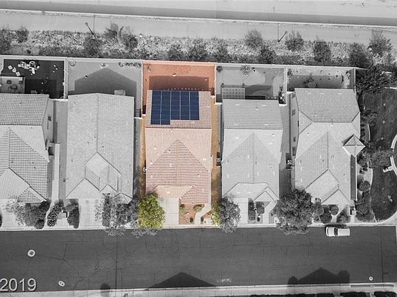 2nd image of 5844 Bellows Beach St