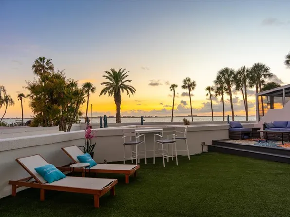 988 Boulevard Of The Arts APT 109, Sarasota, FL 34236