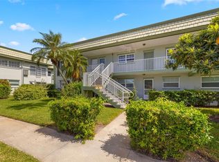 1433 S Belcher Rd APT A8, Clearwater, FL 33764