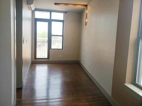 5th image of 441 Meeker Ave #3E