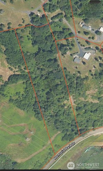 2nd image of 106 Bridgeview Lane