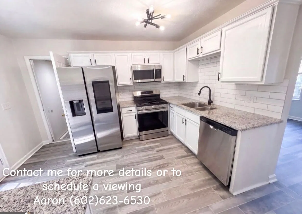 3 bed, 1320 sqft, $1,851 — Photo 2