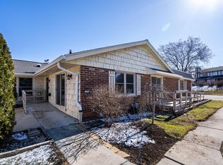 5324 Woodbridge Ln S, Milwaukee, WI 53221