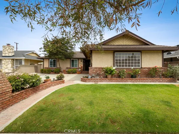 4583 Middlebury Cir, Cypress, CA 90630
