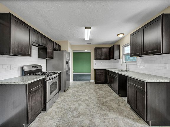 4th image of 22711 Brafferton Ln