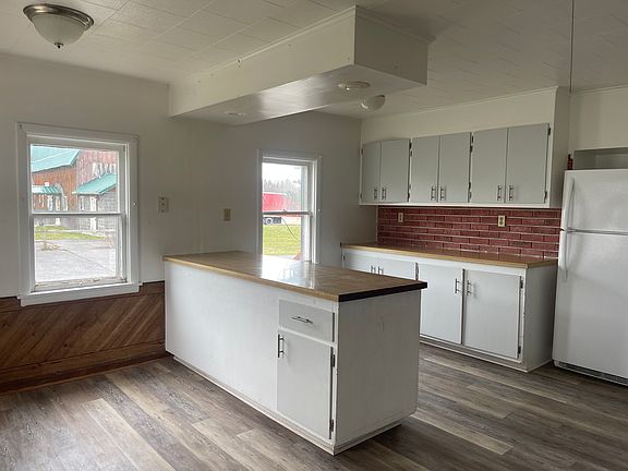 2nd image of 3110 N Triphammer Rd #1