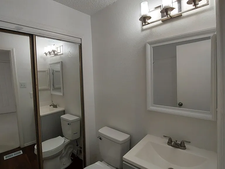 9839 Walnut St #210 — Photo 23
