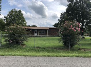 349 Pickle Rd, Shelbyville, TN 37160