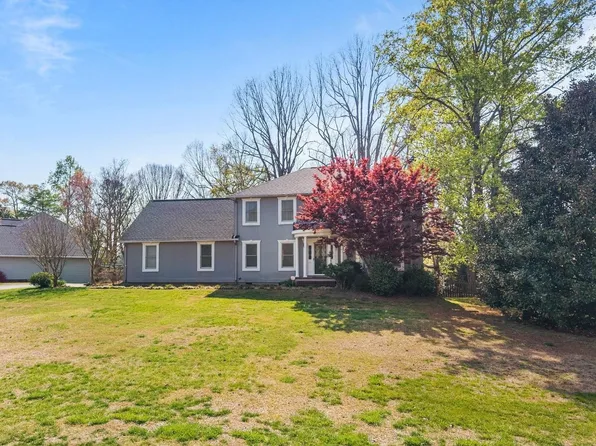 130 N River Hills Dr, Spartanburg, SC 29303