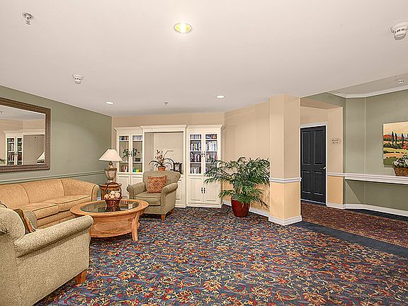 4th image of 2244 132nd Ave SE APT B104