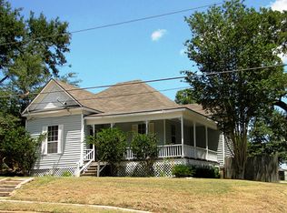 804 W Main St, Brenham, TX 77833