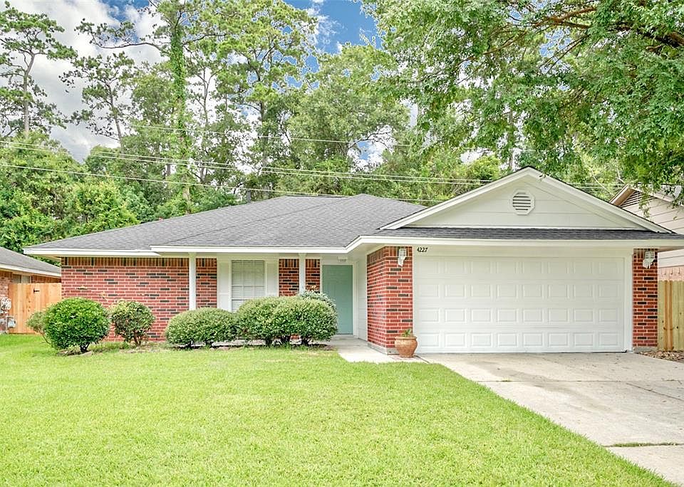 1st image of 4227 Hermitage Hollow Ln