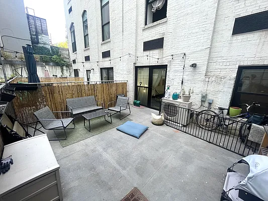 Rented by CCM Property Management LLC | media 16