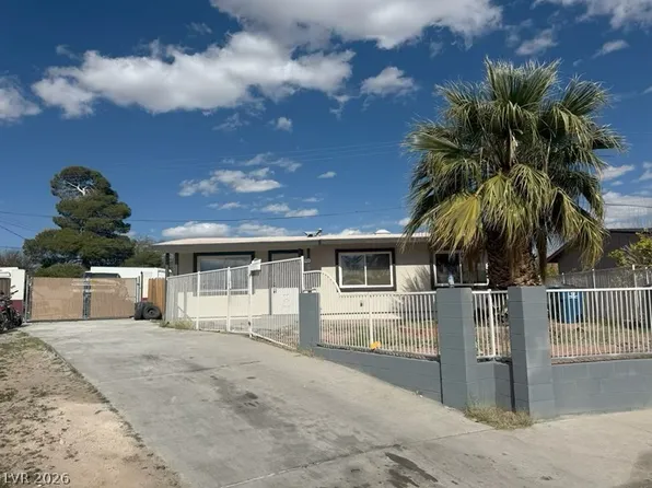 6120 Chelsea Cir, Las Vegas, NV 89107