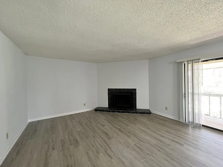 2248 Runnymeade Rdg — Photo 1
