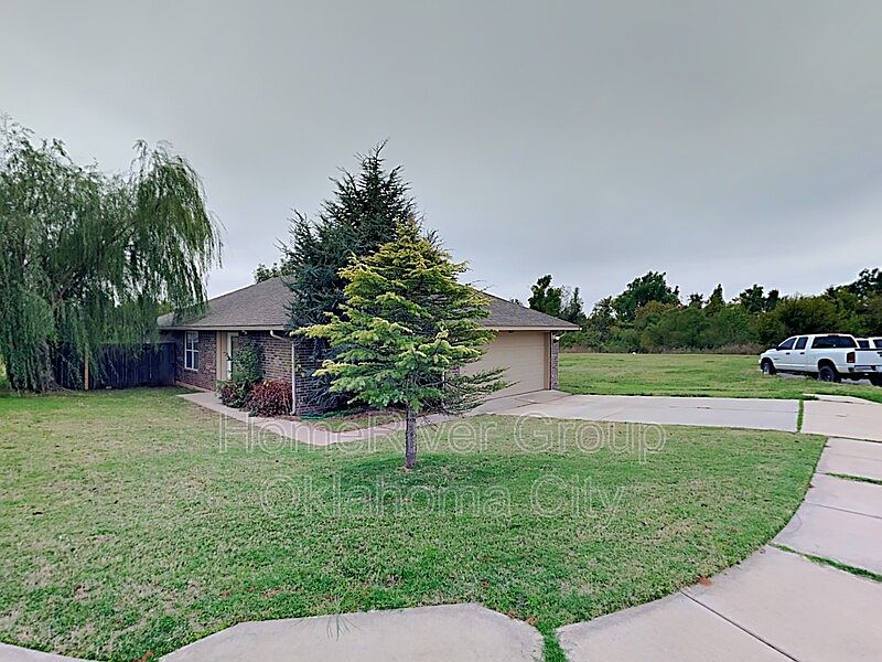 1st image of 12220 Norway Ct