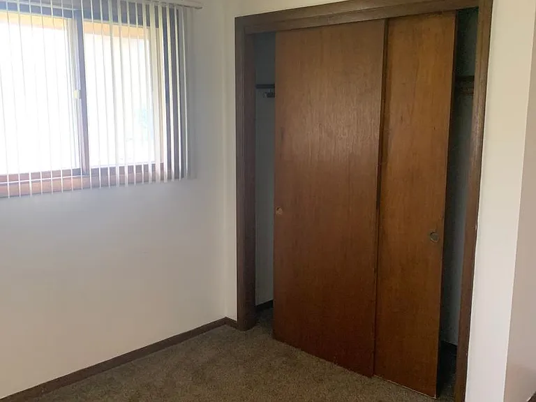 153225 Shoreland Ln — Photo 13