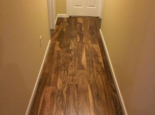 645 Grassy Bend Dr, Greenwood, IN 46143