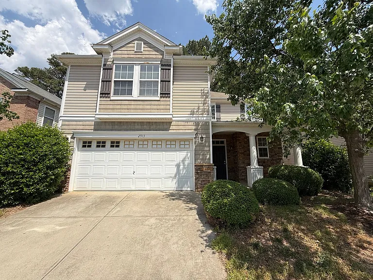 2913 Glade Aster Ct — Photo 1