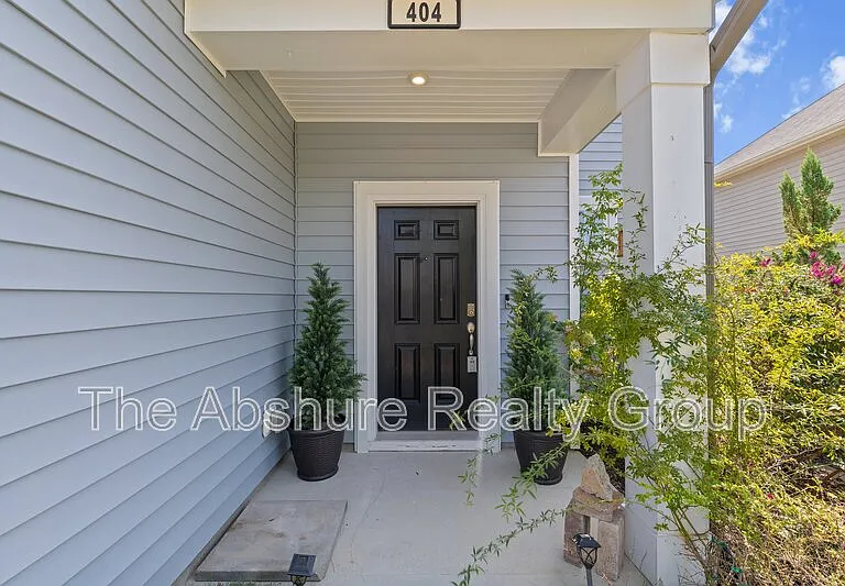 404 Avery Glenn Way — Photo 6