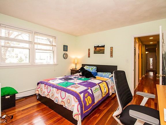 18 Davis Ave. #1 Brookline Unit Photo 17