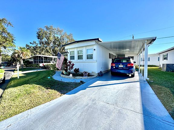 3rd image of 1259 Plantation Pl