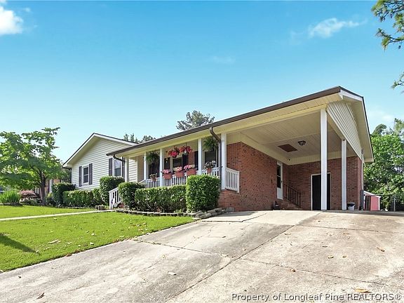 2nd image of 7601 Jennings Ln