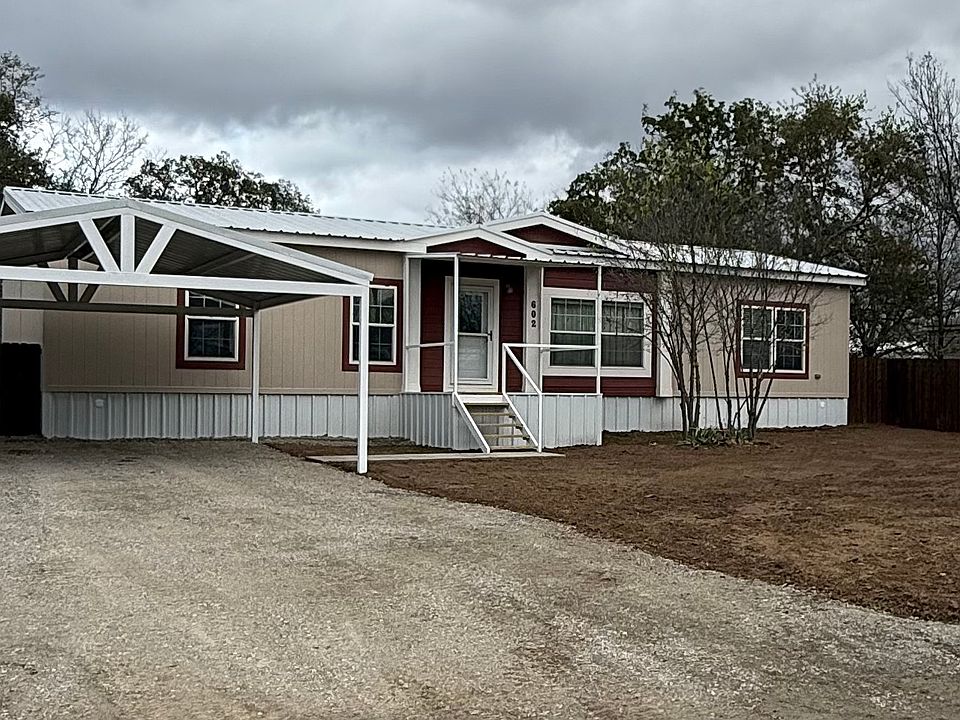 1st image of 602 SW 21st St