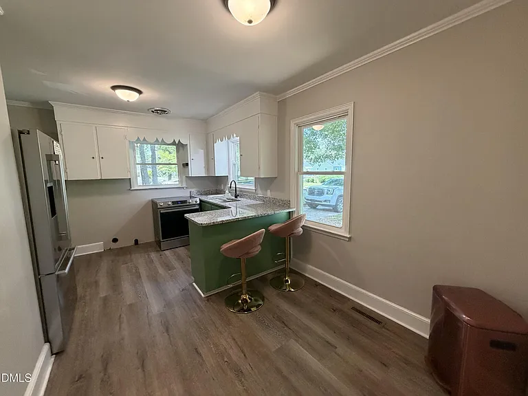 904 N Audubon Ave — Photo 6