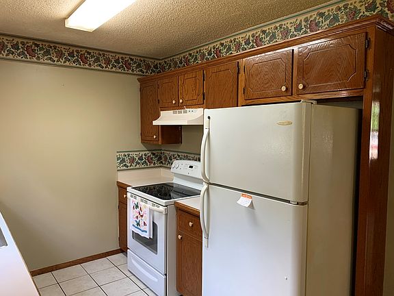 4th image of 4556 Greenfield Dr
