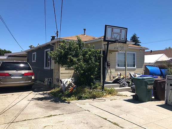 3rd image of 2918 14th St