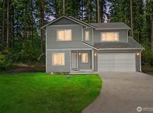 17521 Loop Ln SE, Yelm, WA 98597