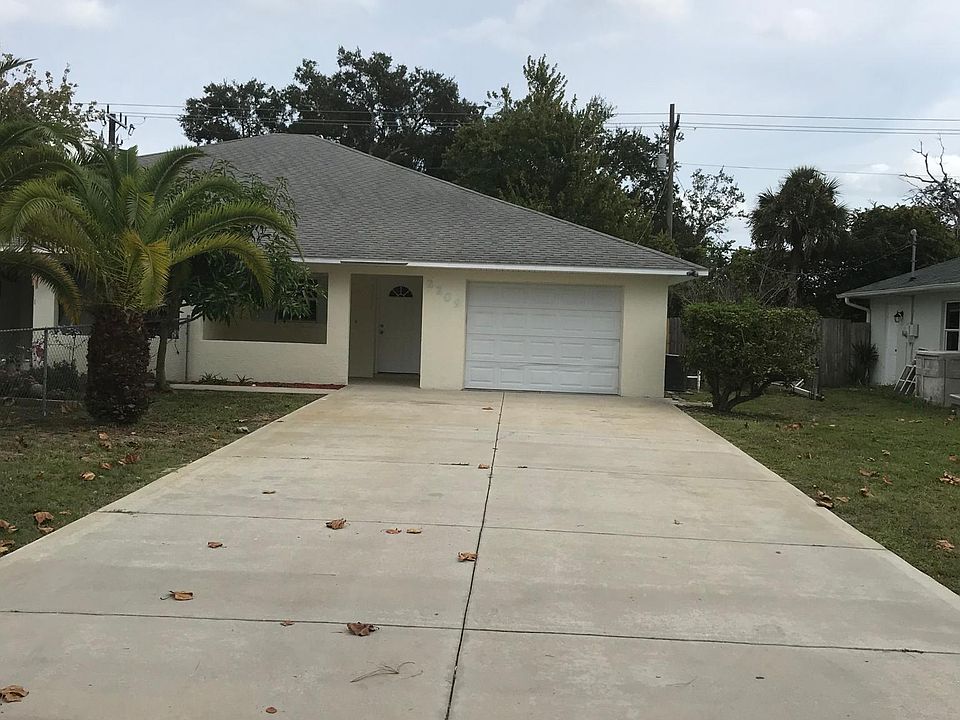 1st image of 2209 India Palm Dr