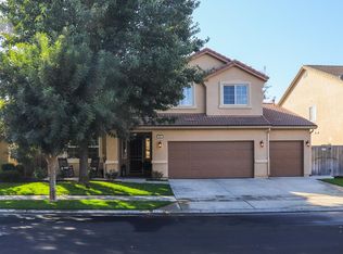 624 Serena Ave, Clovis, CA 93619