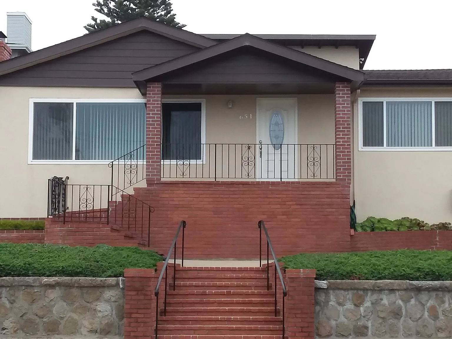1 bed, 750 sqft, $2,700 — Photo 1