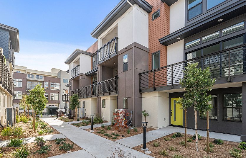 1st image of 102 Waters Park Cir