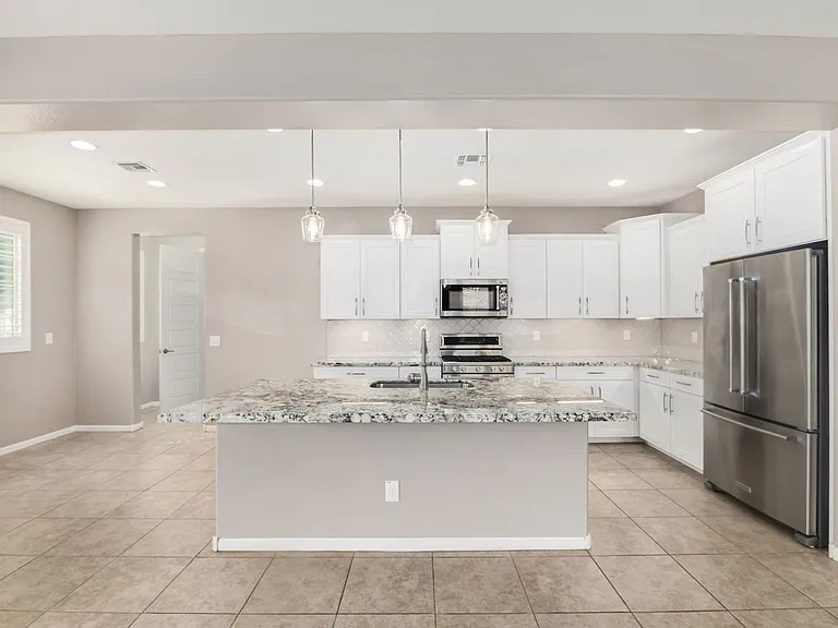 1527 W Windhaven Ave — Photo 11