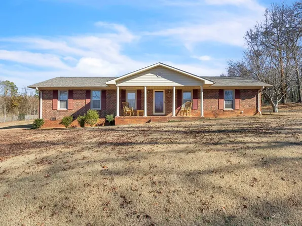 108 Colonial Dr, Pelzer, SC 29669