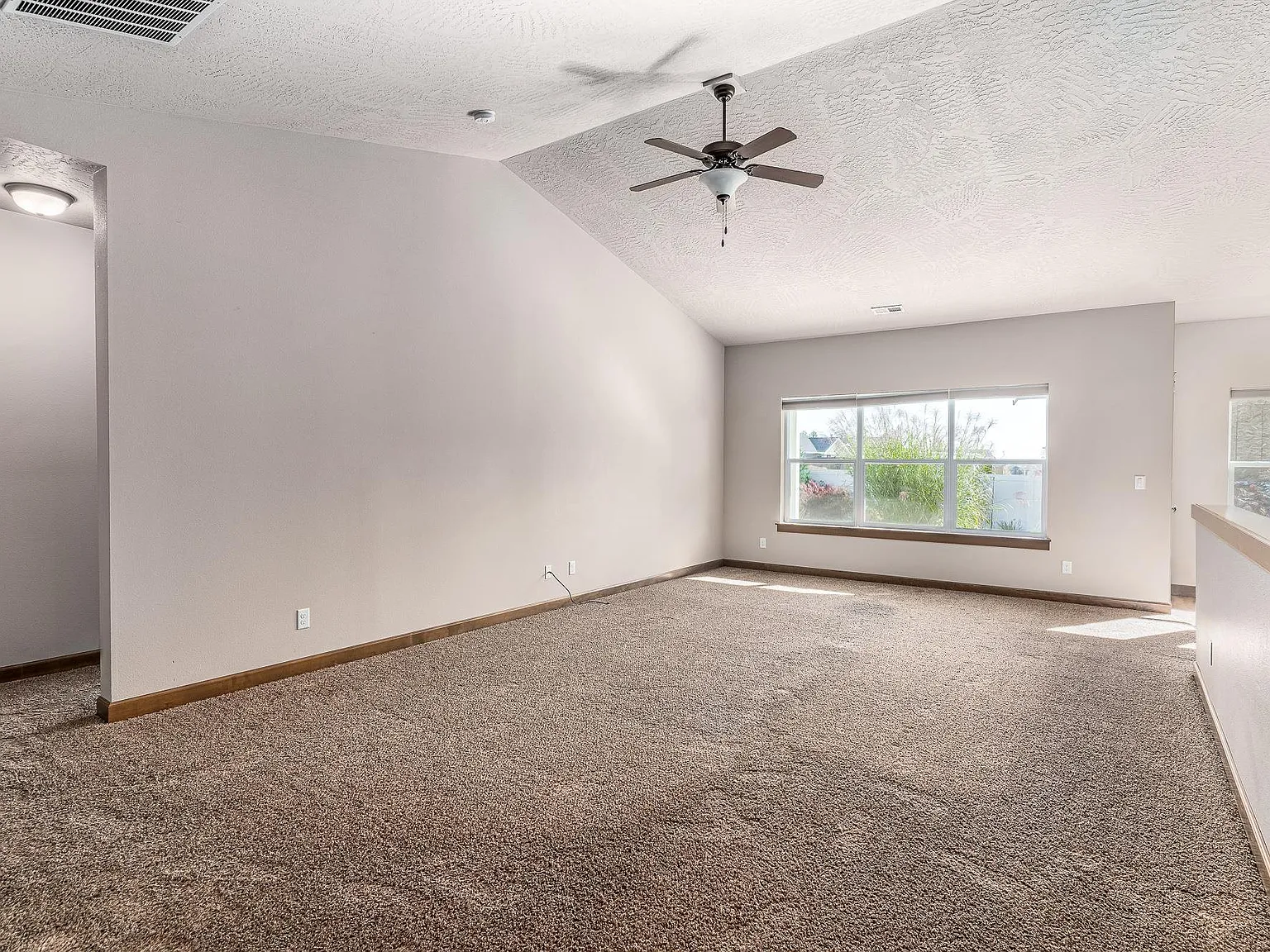 8306 N Upper Mayes Ln, Spokane, WA 99208 | Zillow