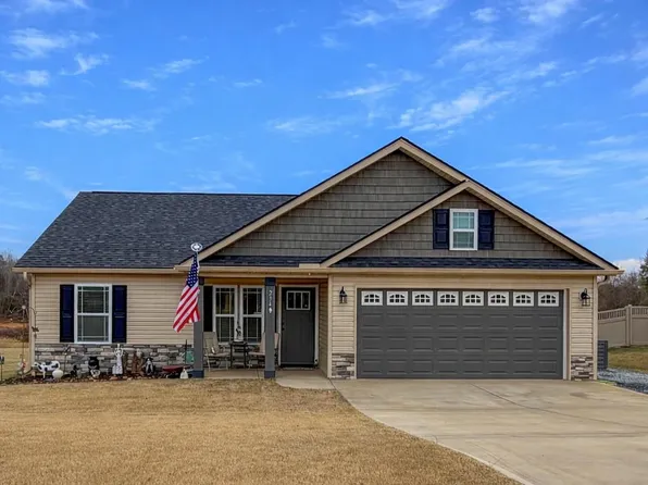 234 R C Thompson Rd, Chesnee, SC 29323