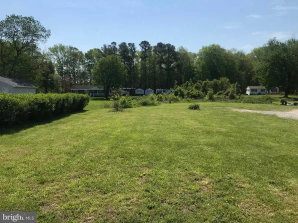 10610 Flower St, Berlin, MD 21811