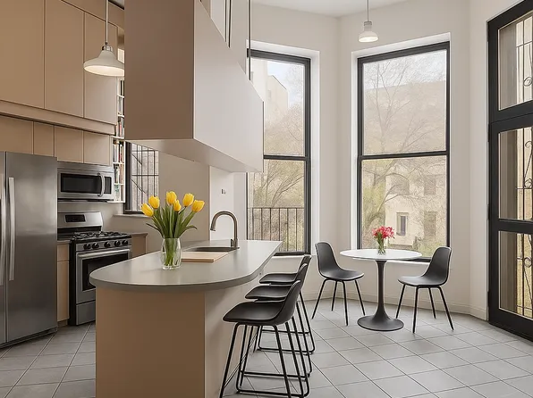 341 East 116th Street image 2 of 12