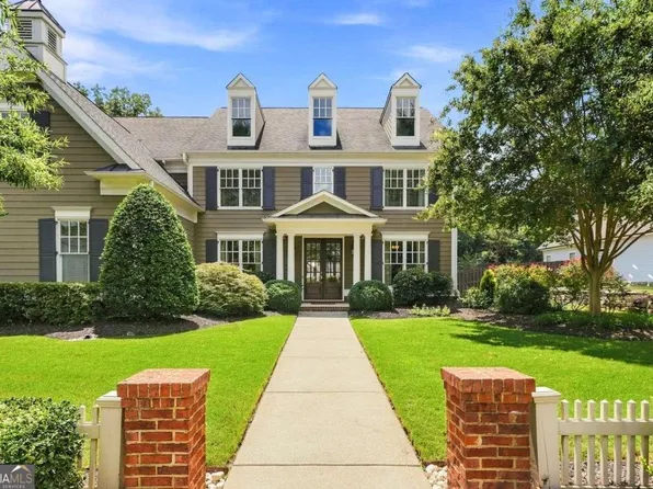 3740 Williams Point Dr, Cumming, GA 30028